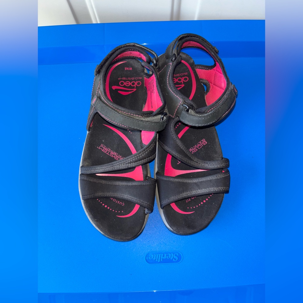 Abeo Black and Pink Women's Sandals